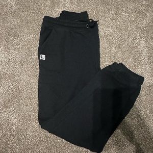 Ladies sweatpants from Duluth